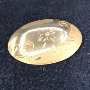 Gold Tone Etched Brooch